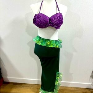 Handmade mermaid costume for Halloween 🎃🧜🏼‍♀️🧜🏼‍♀️🧜🏼‍♀️